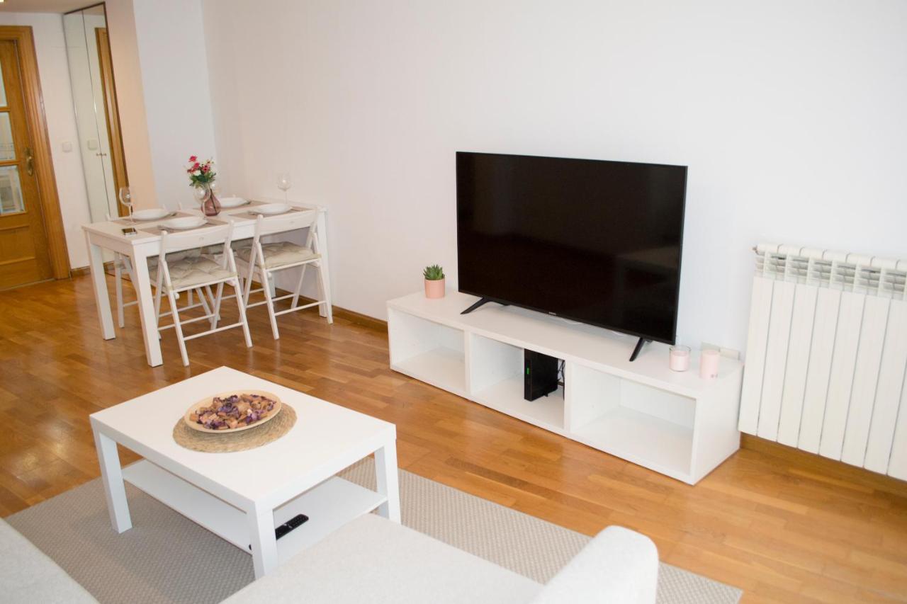 Apartamenticos Torrenueva I Zaragoza Exteriör bild